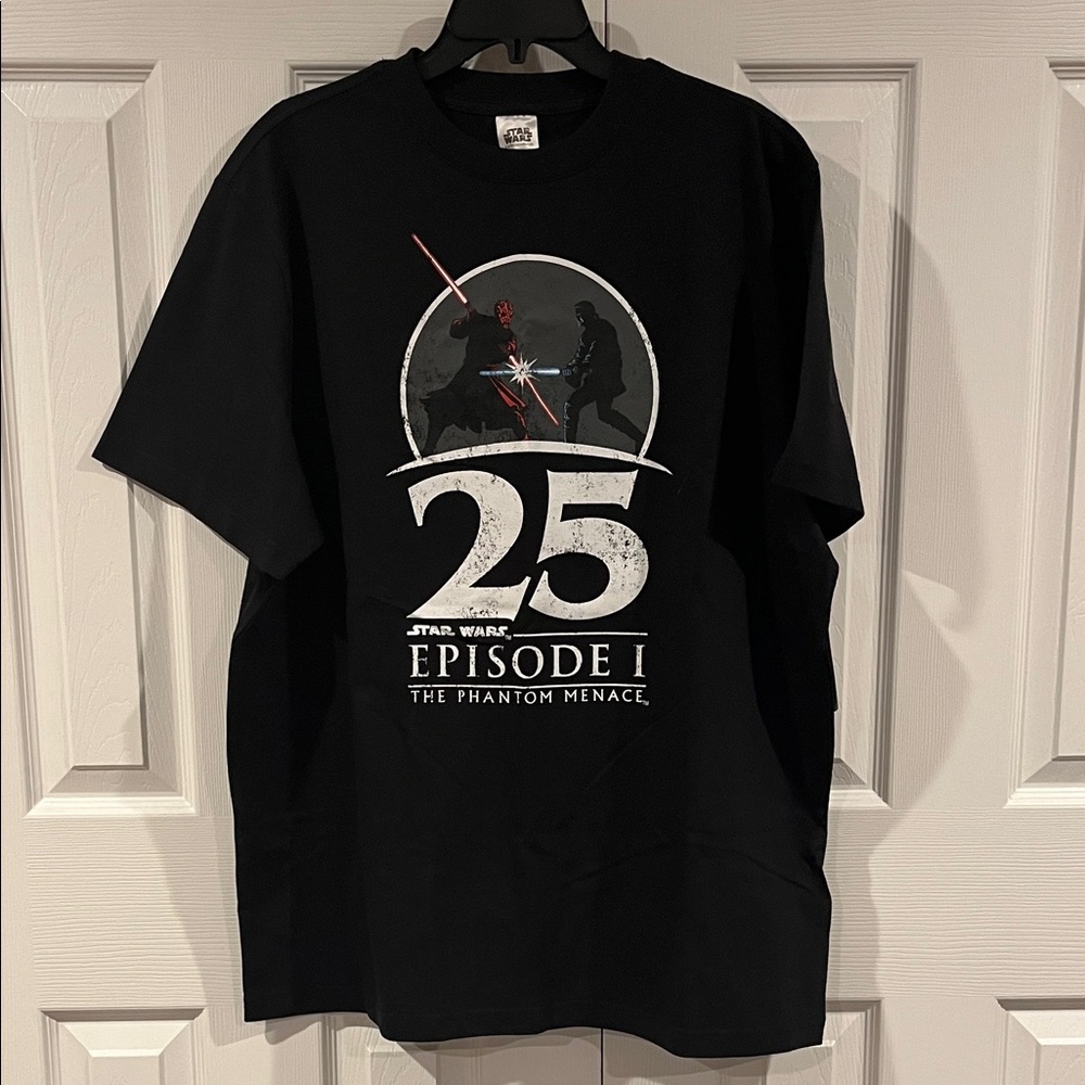 NWT Men’s Disney Star Wars T-shirt